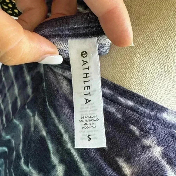 Athleta Breezy Tank - Picture 7 of 8